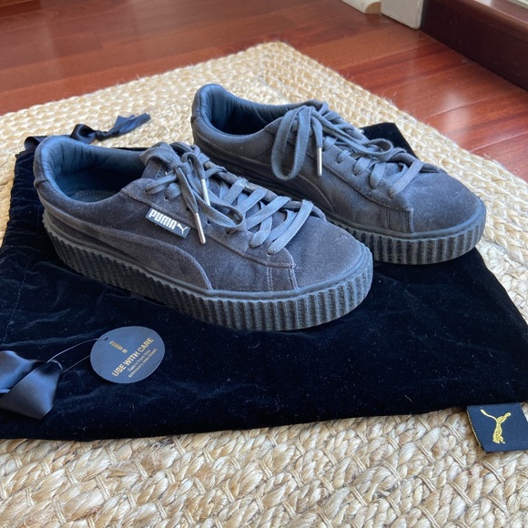 FENTY PUMA CRAWLERS💎 - Picture 2 of 6